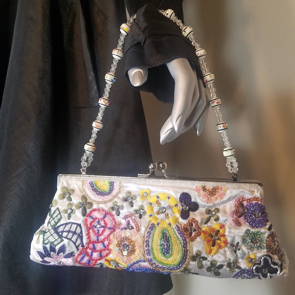 Women's White Decorative Beaded Handbag (10" w x 4" h)